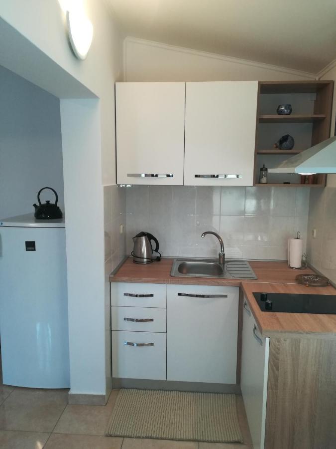Apartments With A Parking Space Vinez, Labin - 11851 Bagian luar foto